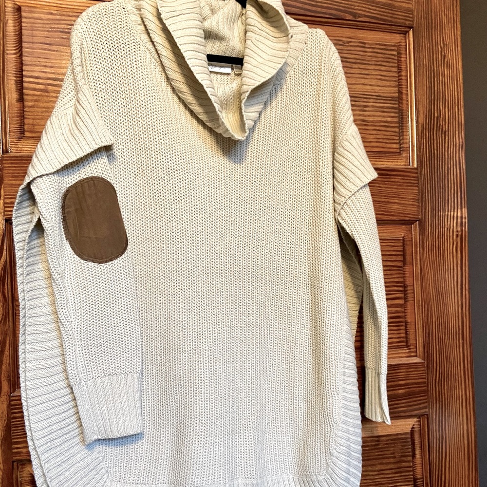 NWOT RD Style Cowl Neck Tunic Sweater Size M